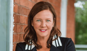 Amélie Dionne - La ministre du Tourisme et ministre responsable de la région du Bas-Saint-Laurent et de la région de la Gaspésie–Îles-de-la-Madeleine